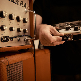 Adam Hall K4IRR0100VINTAGE 4Star Series Patchcable Καλώδιο Οργάνων 1/4 Mono Jack - 1/4 Mono Jack 1m Μαύρο-Μπλε-2-min